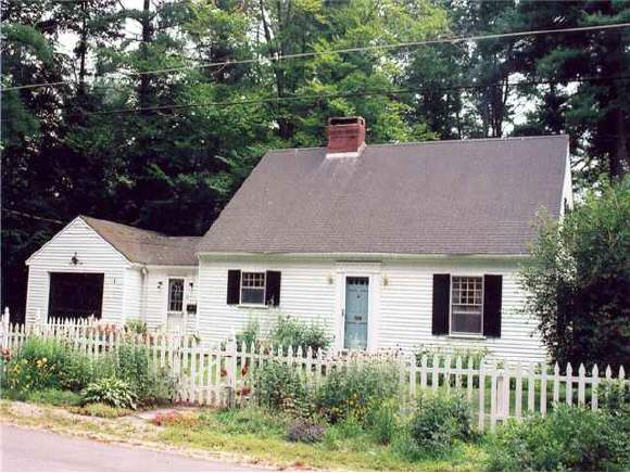9 Wilson Street Rochester, NH 03867 - Photo 1 of 1