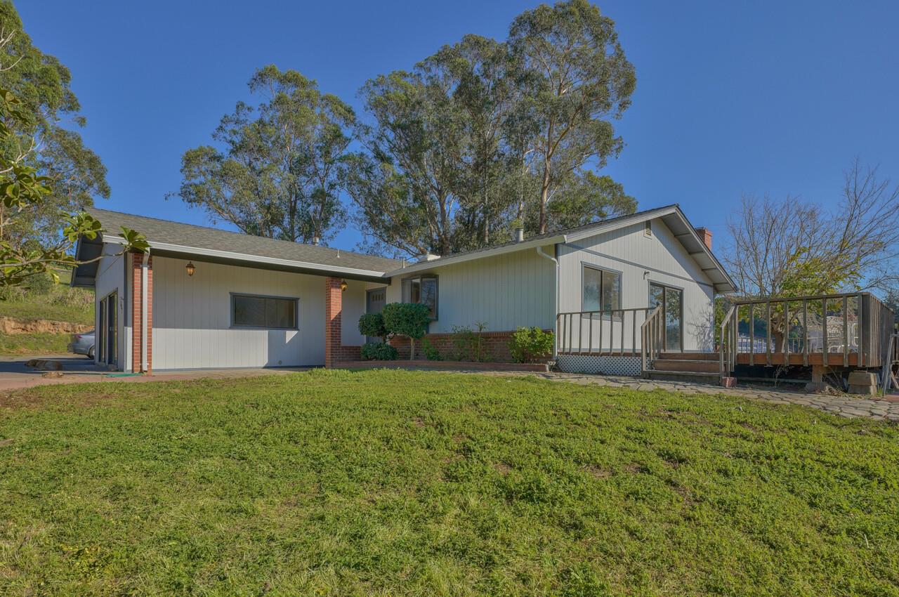 247 Maher Road Watsonville, CA 95076 - Photo 1 of 47 Gallery Image 1