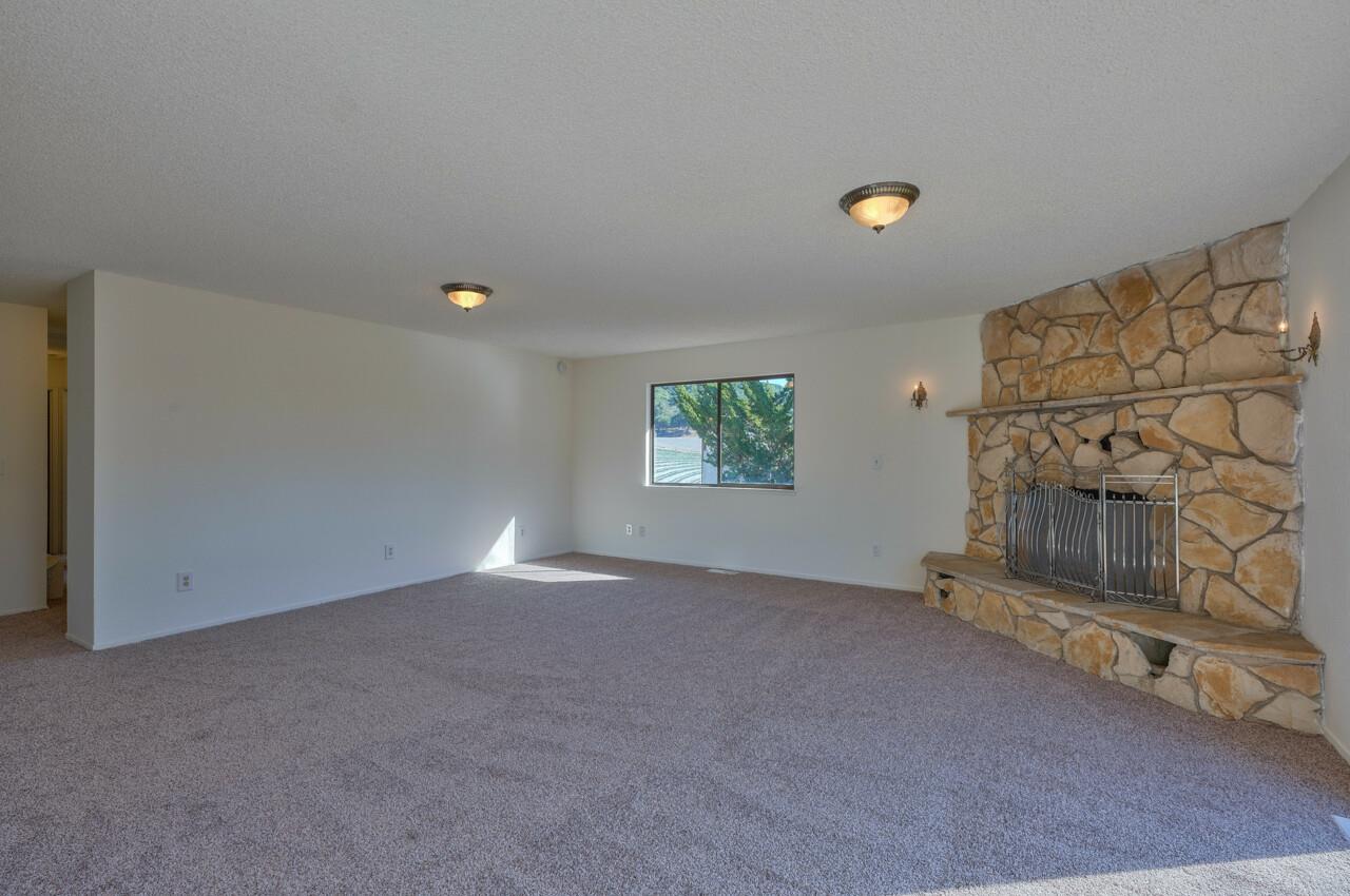 247 Maher Road Watsonville, CA 95076 - Photo 12 of 47 Gallery Image 12