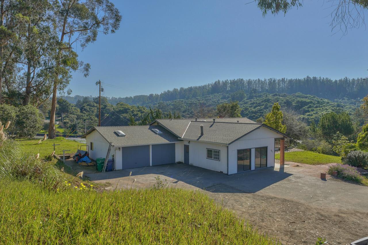 247 Maher Road Watsonville, CA 95076 - Photo 3 of 47 Gallery Image 3