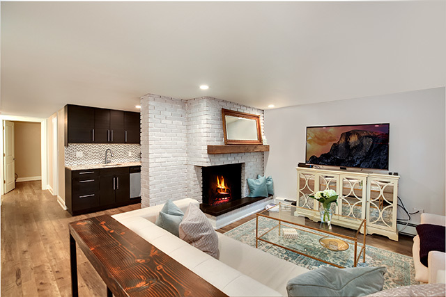 808 West George Street, Unit G Chicago, IL 60657 - Photo 6 of 16 Gallery Image 6