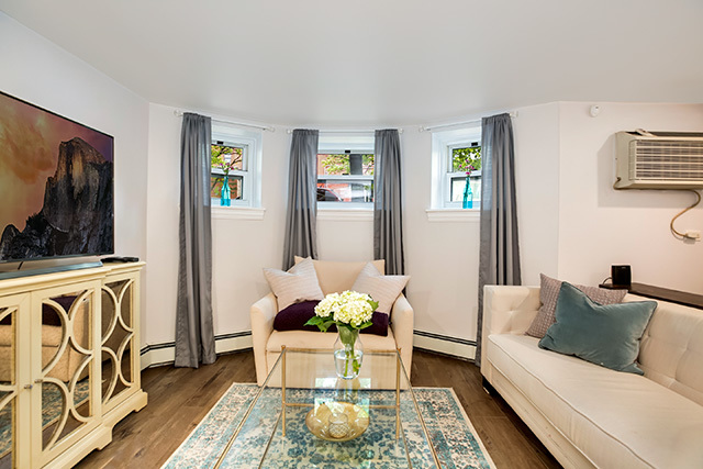 808 West George Street, Unit G Chicago, IL 60657 - Photo 7 of 16 Gallery Image 7