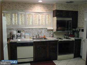 51 Silverbell Road Levittown, PA 19056 - Photo 3 of 12 Kitchen
