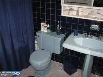 51 Silverbell Road Levittown, PA 19056 - Photo 8 of 12 Bathroom
