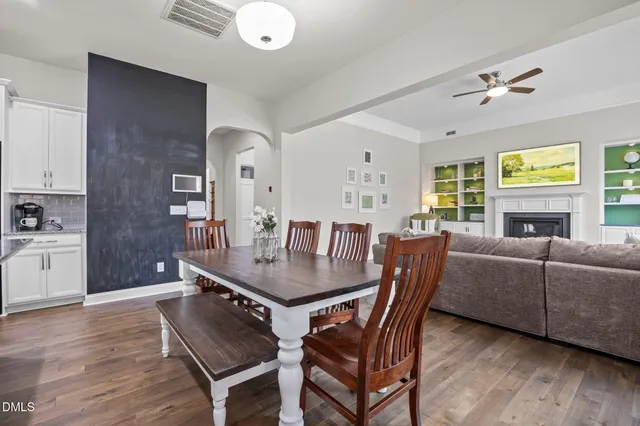 $1,300,000 | 724 Peninsula Forest Place, Cary, NC 27519