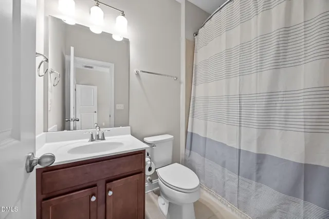 $1,300,000 | 724 Peninsula Forest Place, Cary, NC 27519