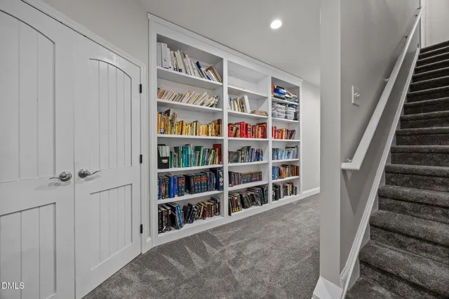 $1,300,000 | 724 Peninsula Forest Place, Cary, NC 27519