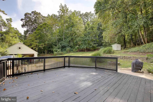 $699,995 | 349 Arbutus Drive, Edgewater, MD 21037