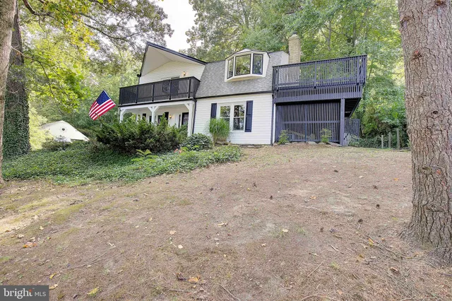 $699,995 | 349 Arbutus Drive, Edgewater, MD 21037