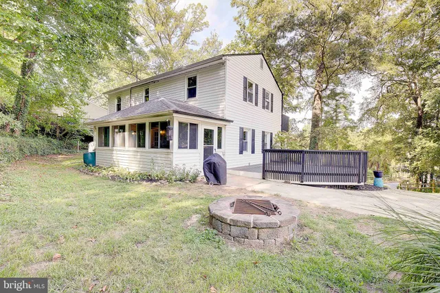 $699,995 | 349 Arbutus Drive, Edgewater, MD 21037