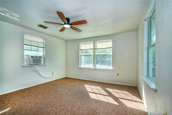 $165,000 | 118 Island Drive, Lake City, TX 78368