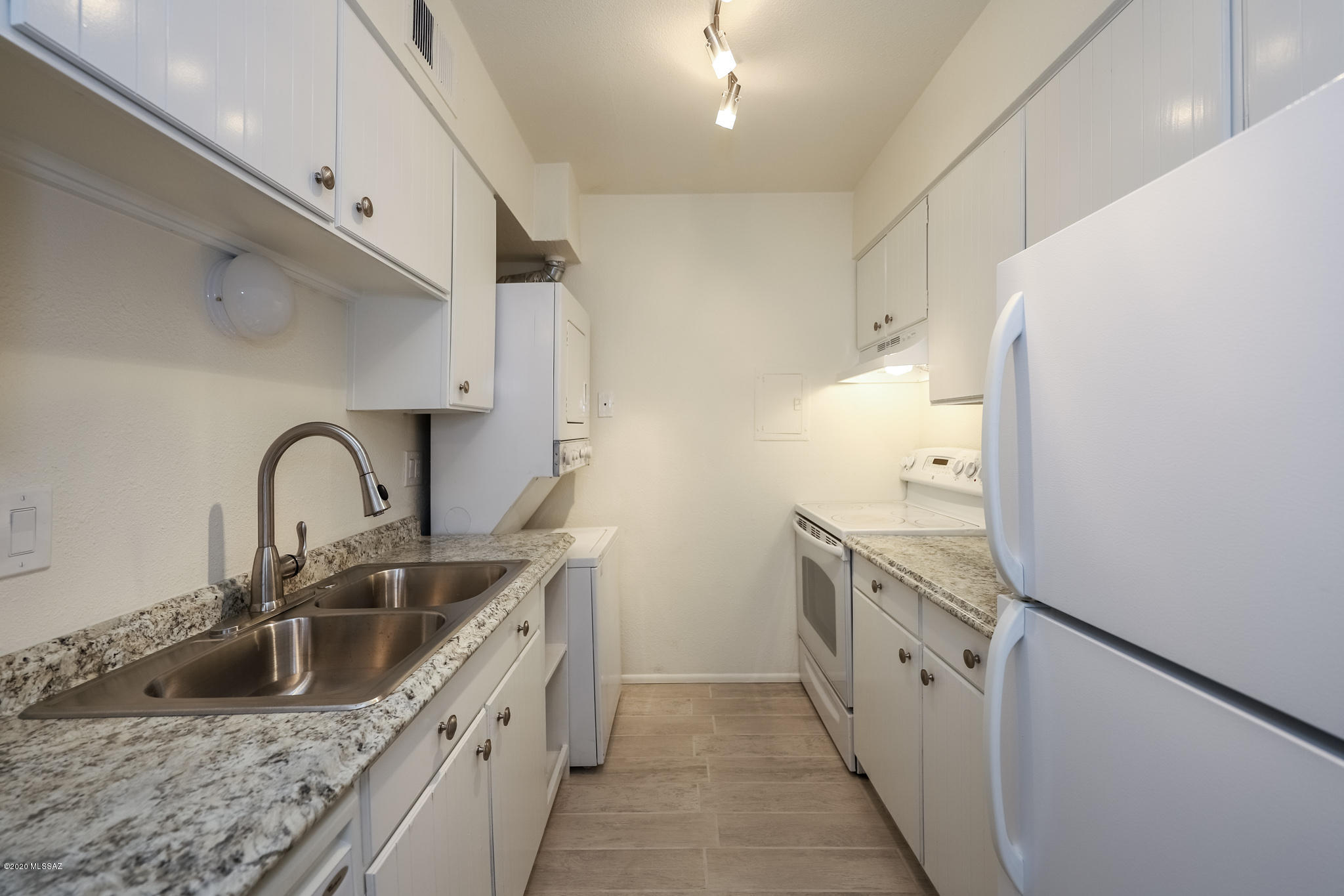 810 South Kolb Road, Unit 62 Tucson, AZ 85710 - Photo 8 of 16