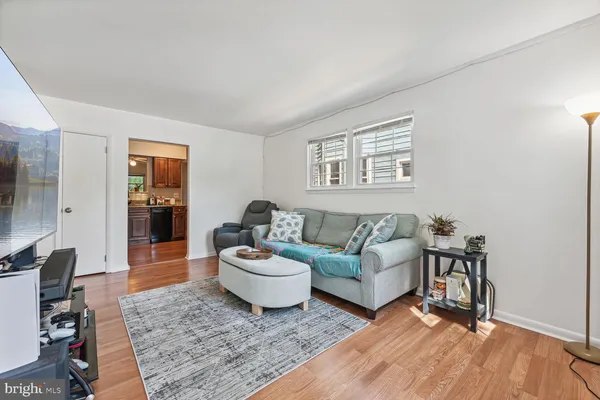 $2,100 | 430 Richey Avenue, Unit 1A, Oaklyn, NJ 08107
