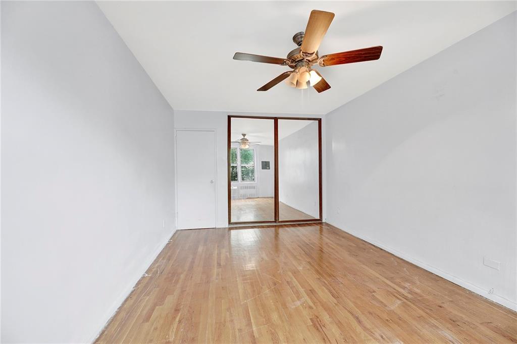 415 Beverley Road, Unit 3R Brooklyn, NY 11218 - Photo 11 of 17 Gallery Image 11