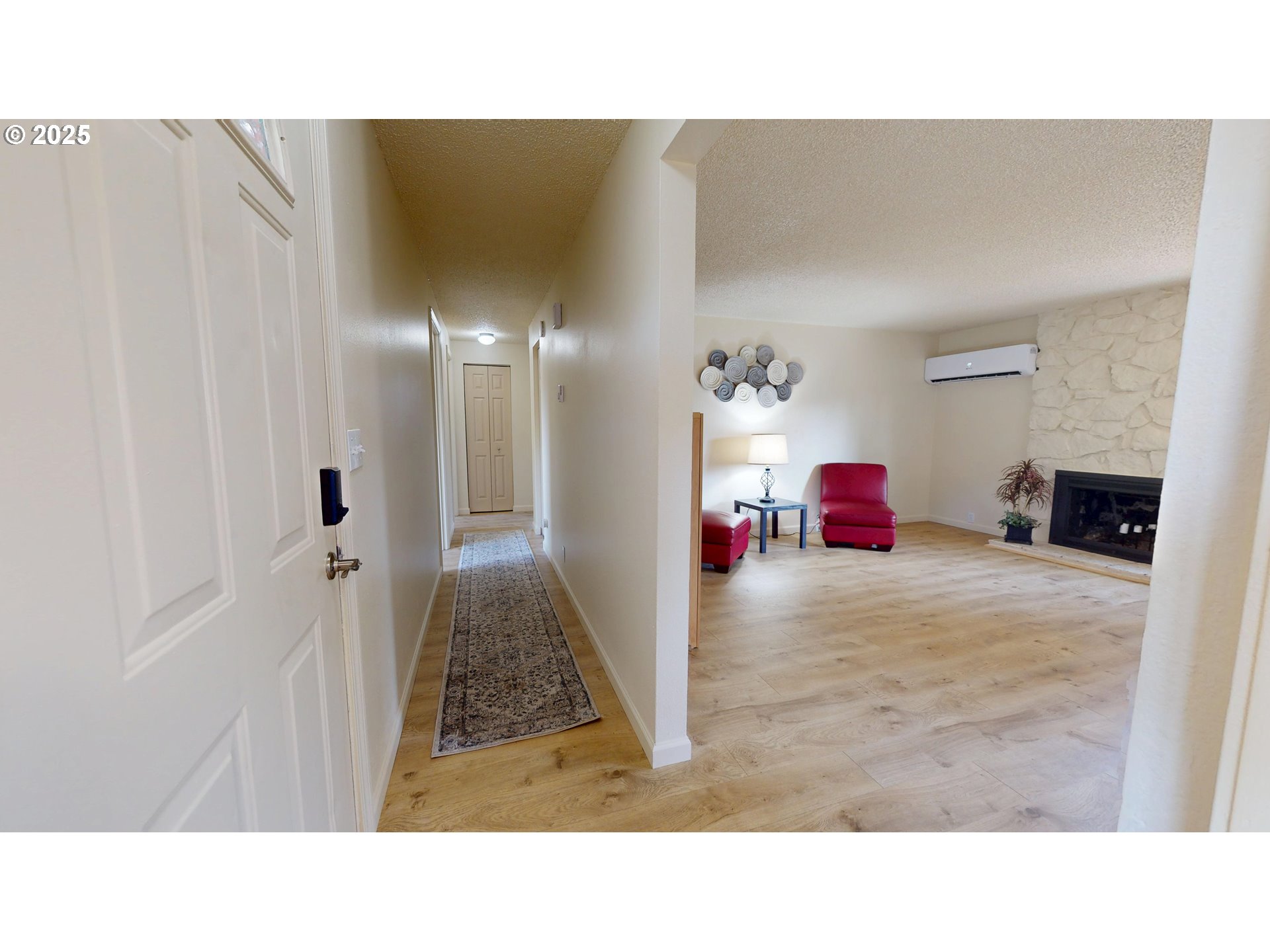 143 V Street Springfield, OR 97477 - Photo 11 of 30