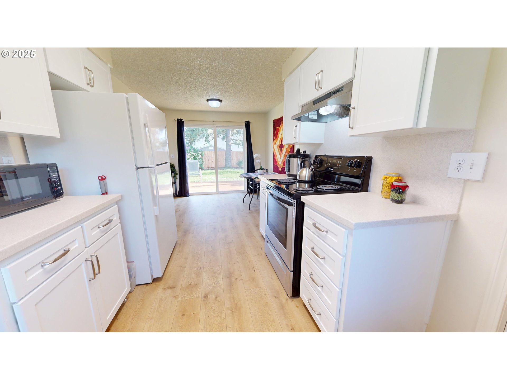 143 V Street Springfield, OR 97477 - Photo 10 of 30