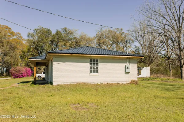 $140,000 | 258 Mt Pleasant Road, Lucedale, MS 39452