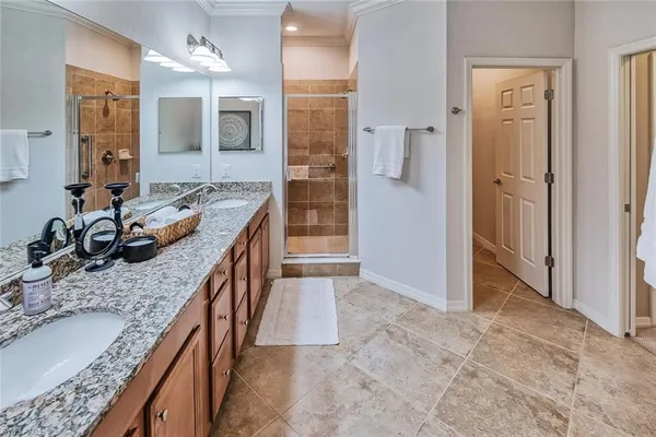 $3,500 | 9107 Napoli Court, Unit 201, Naples, FL 34113