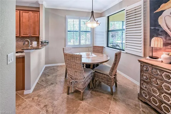 $3,500 | 9107 Napoli Court, Unit 201, Naples, FL 34113