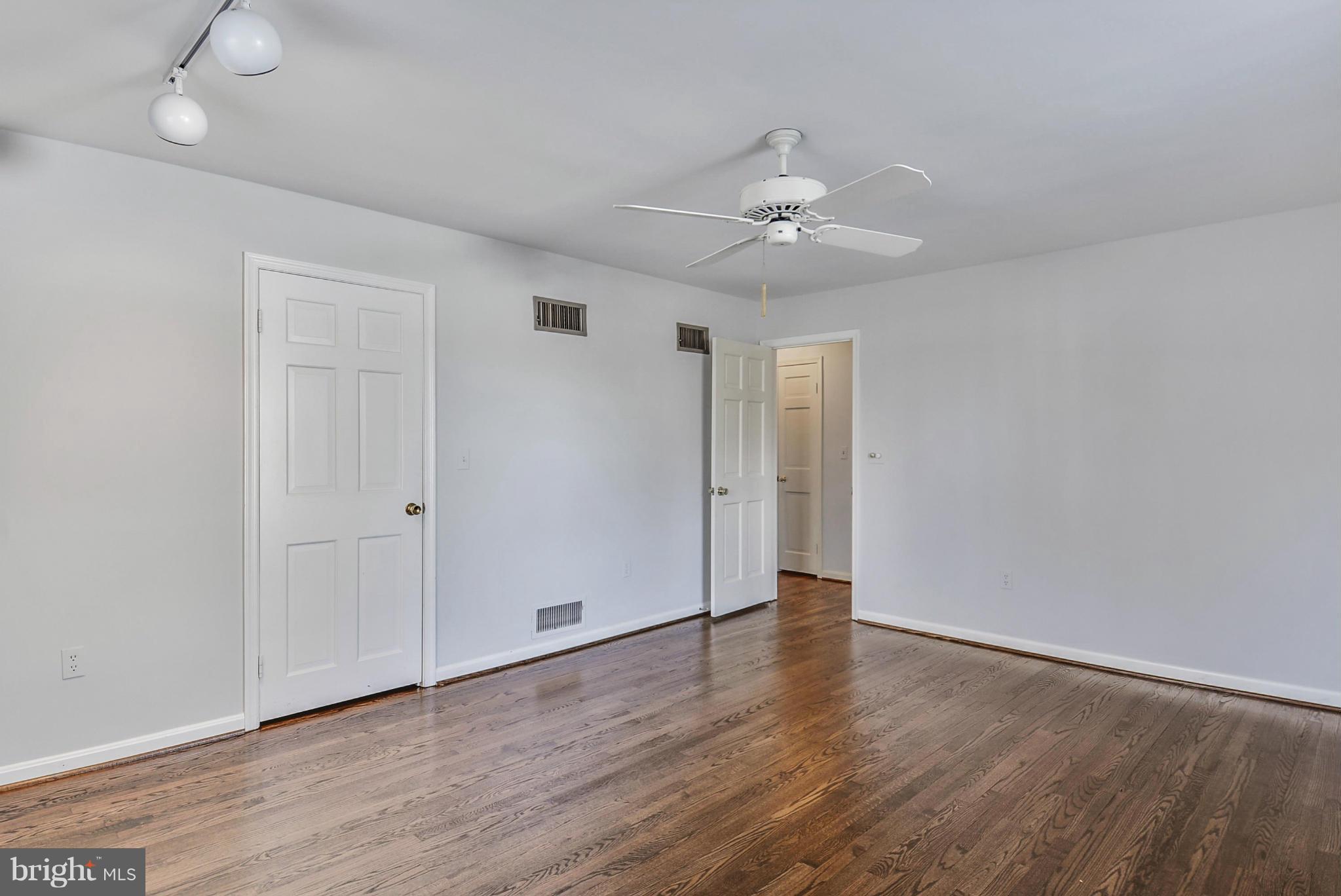9502 Clement Road Silver Spring, MD 20910 - Photo 20 of 30 Bedroom
