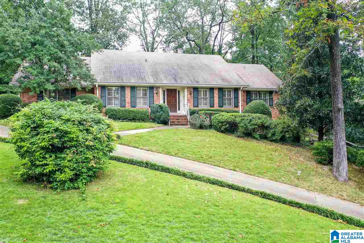 3844 North Woodridge Road Birmingham, AL 35223 - Photo 1 of 27