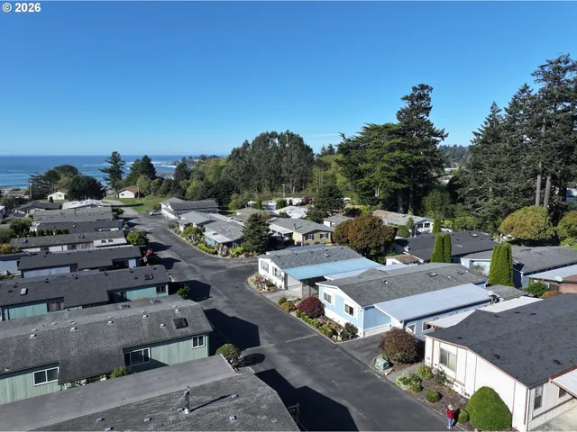 $189,500 | 16063 Driftwood Lane, Unit 14, Brookings, OR 97415