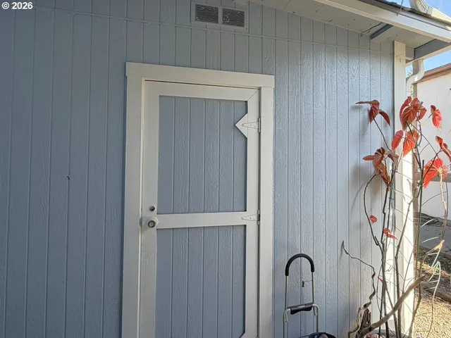 $189,500 | 16063 Driftwood Lane, Unit 14, Brookings, OR 97415