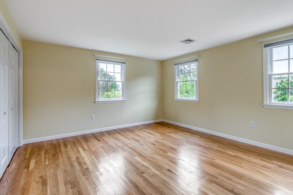 4 Olde Coach Road North Reading, MA 01864 - Photo 24 of 30 Gallery Image 24