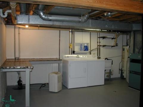 2970 Eastern Rochester, MI 48307 - Photo 9 of 9 636982-8.JPG