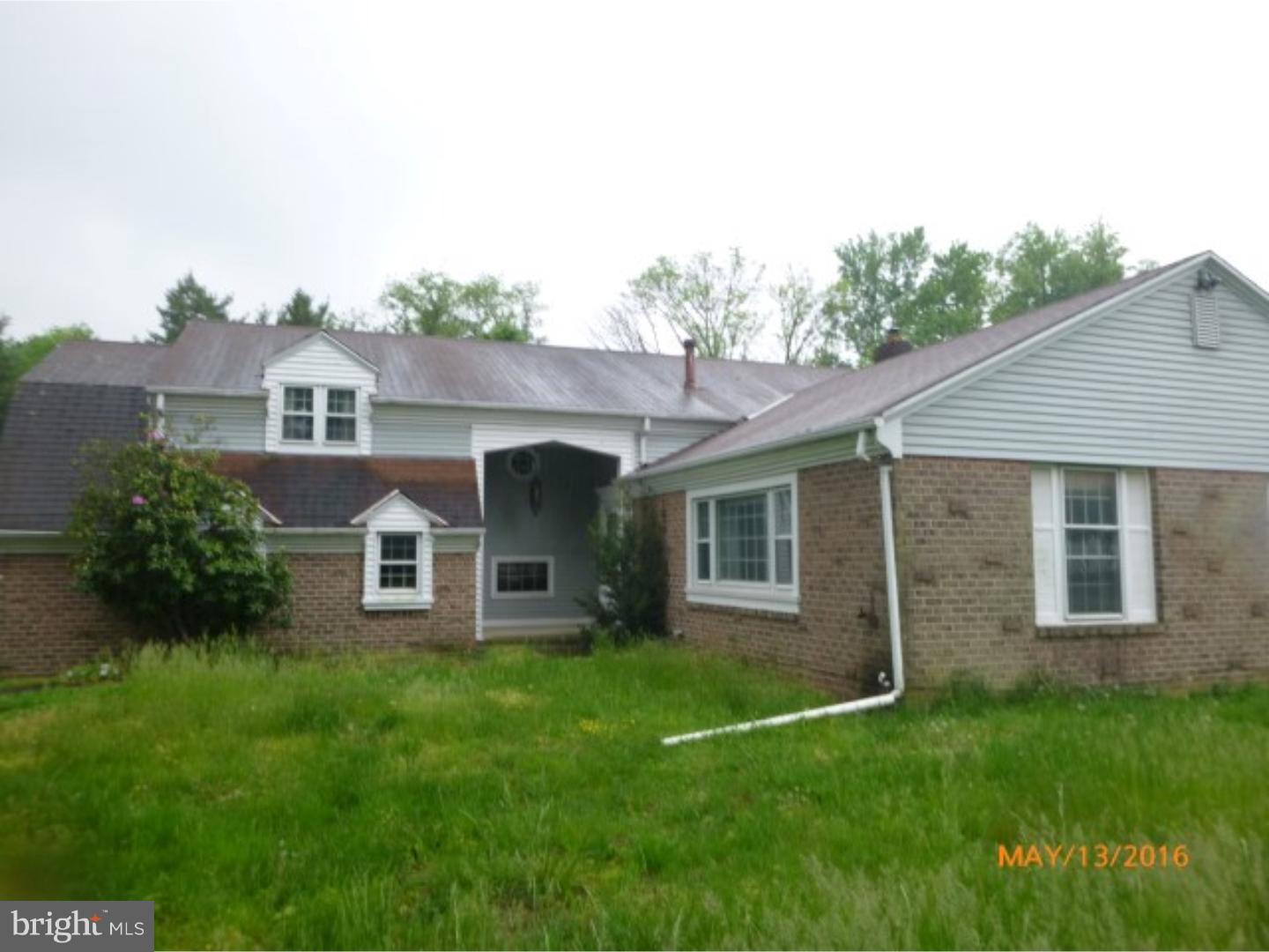 9040 Pine Road, Unit E Philadelphia, PA 19115 - Photo 1 of 24