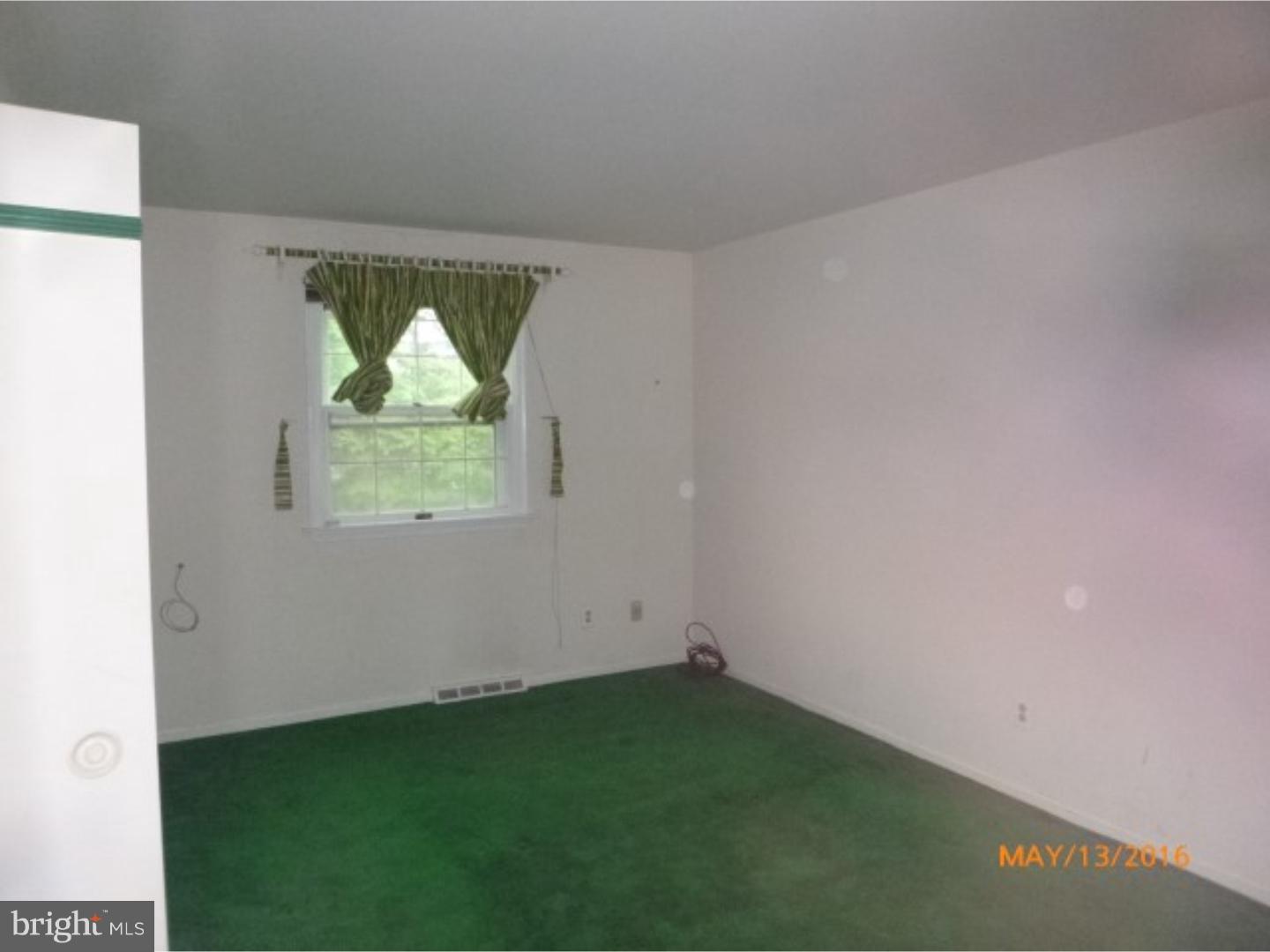 9040 Pine Road, Unit E Philadelphia, PA 19115 - Photo 13 of 24