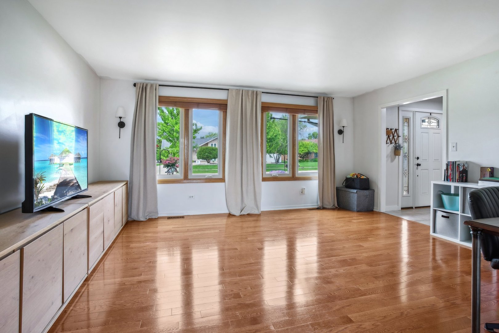 18809 Dickens Drive Mokena, IL 60448 - Photo 4 of 36