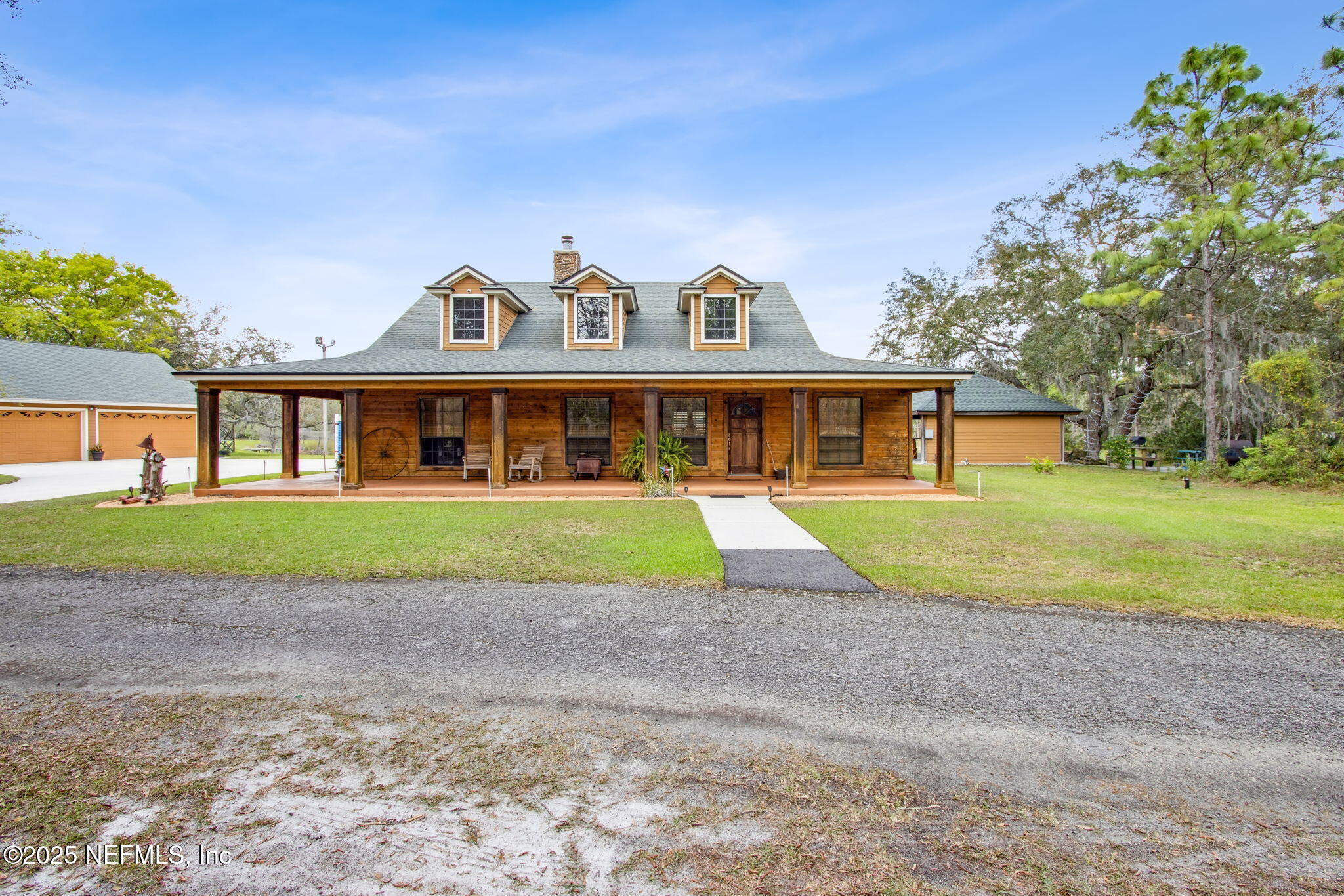3208 Thunder Road Middleburg, FL 32068 - Photo 5 of 104 4-web-or-mls-3208 Thunder Rd (41 of 68)
