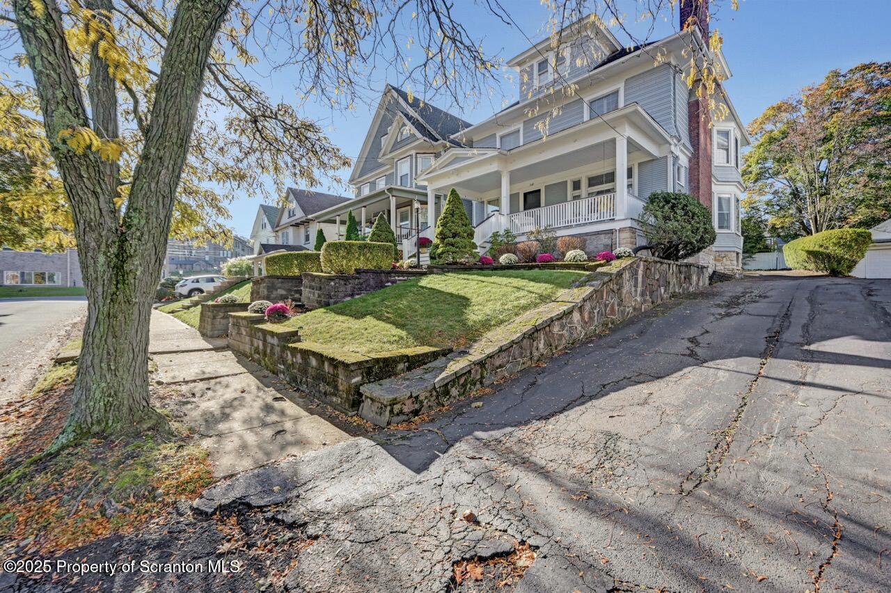 1118 Columbia Street Scranton, PA 18509 - Photo 3 of 92 1118 Columbia St 02 Large