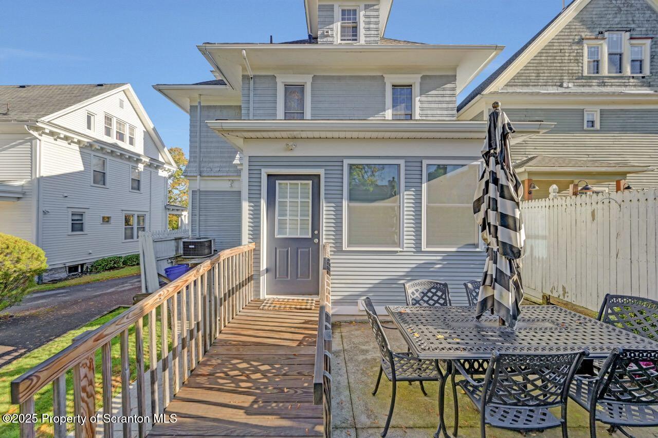 1118 Columbia Street Scranton, PA 18509 - Photo 89 of 92 a view of a house with backyard and sitting area