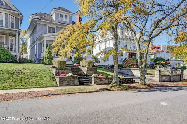 $449,900 | 1118 Columbia Street, Scranton, PA 18509