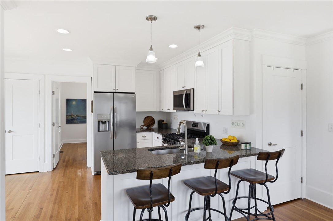 105 Hogan Road Perinton, NY 14450 - Photo 12 of 47