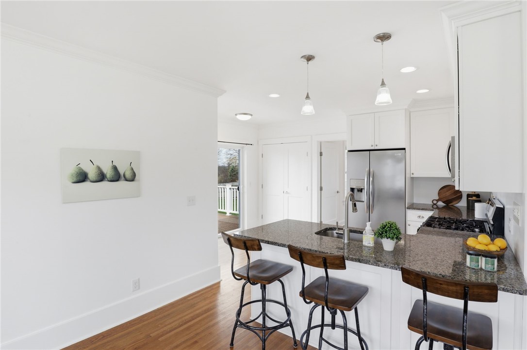 105 Hogan Road Perinton, NY 14450 - Photo 13 of 47