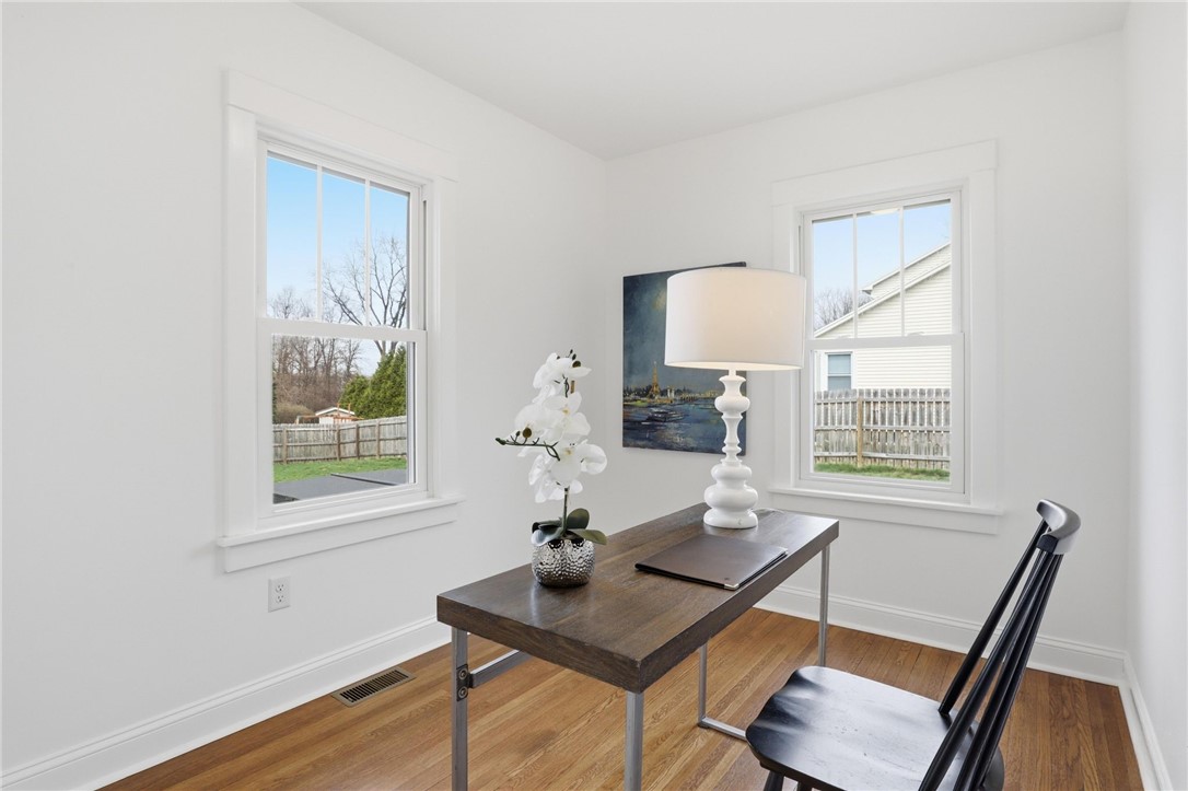 105 Hogan Road Perinton, NY 14450 - Photo 17 of 47