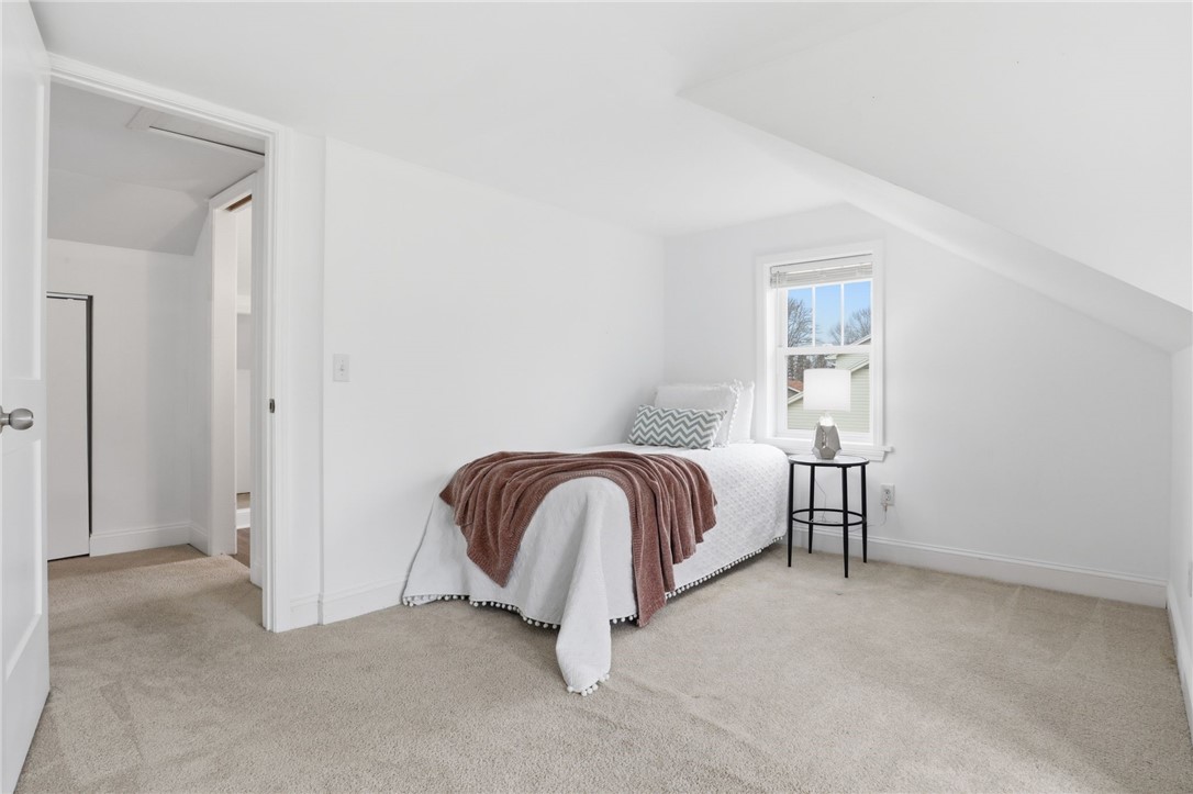 105 Hogan Road Perinton, NY 14450 - Photo 23 of 47