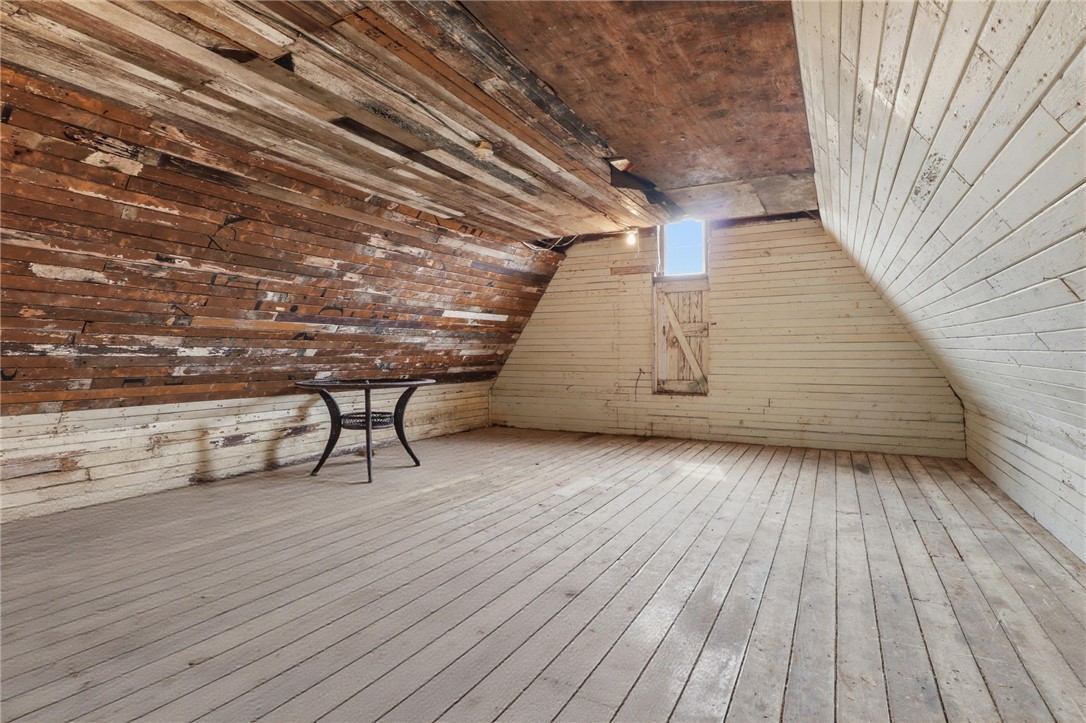 105 Hogan Road Perinton, NY 14450 - Photo 35 of 47