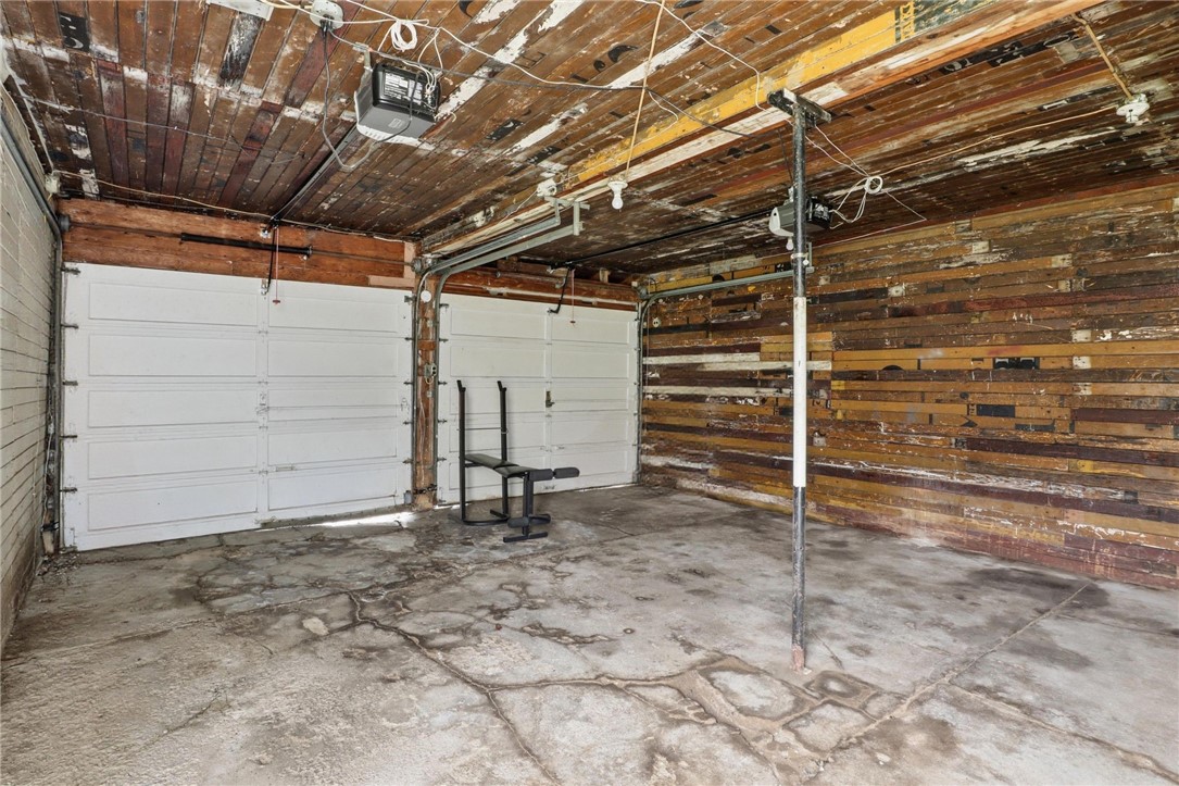 105 Hogan Road Perinton, NY 14450 - Photo 36 of 47