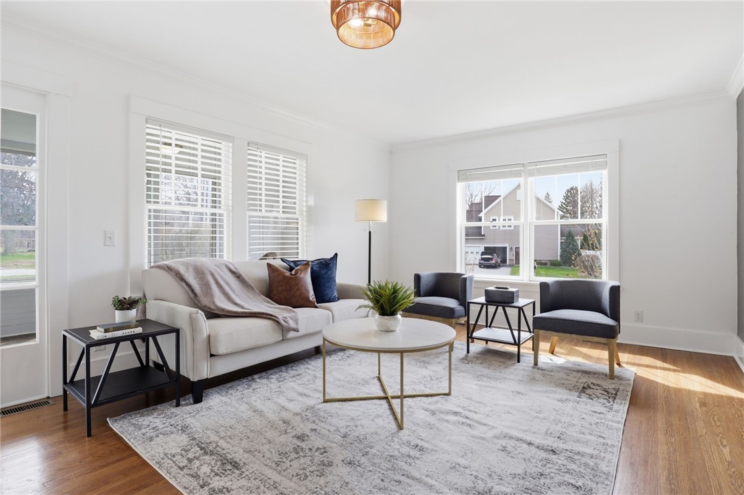 105 Hogan Road Perinton, NY 14450 - Photo 7 of 47