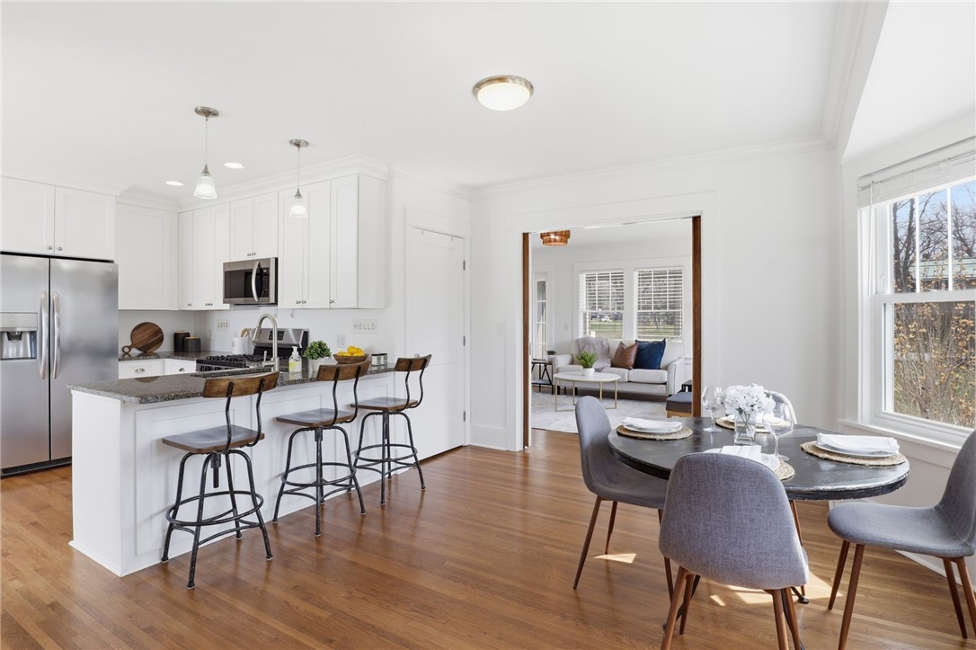 105 Hogan Road Perinton, NY 14450 - Photo 9 of 47