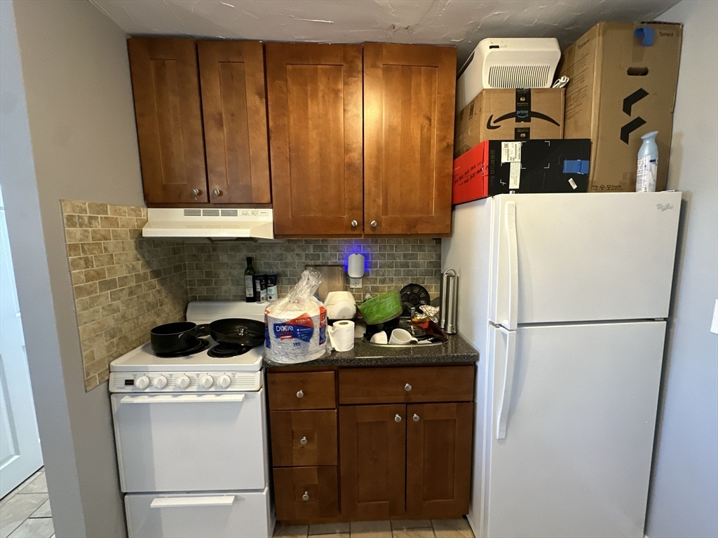 720 Bennington Street, Unit 304 Boston, MA 02128 - Photo 6 of 7