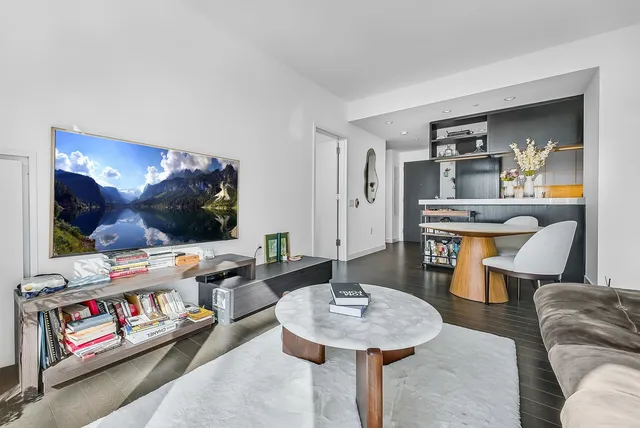 $1,600,000 | 252 South Street, Unit 73K | Two Bridges