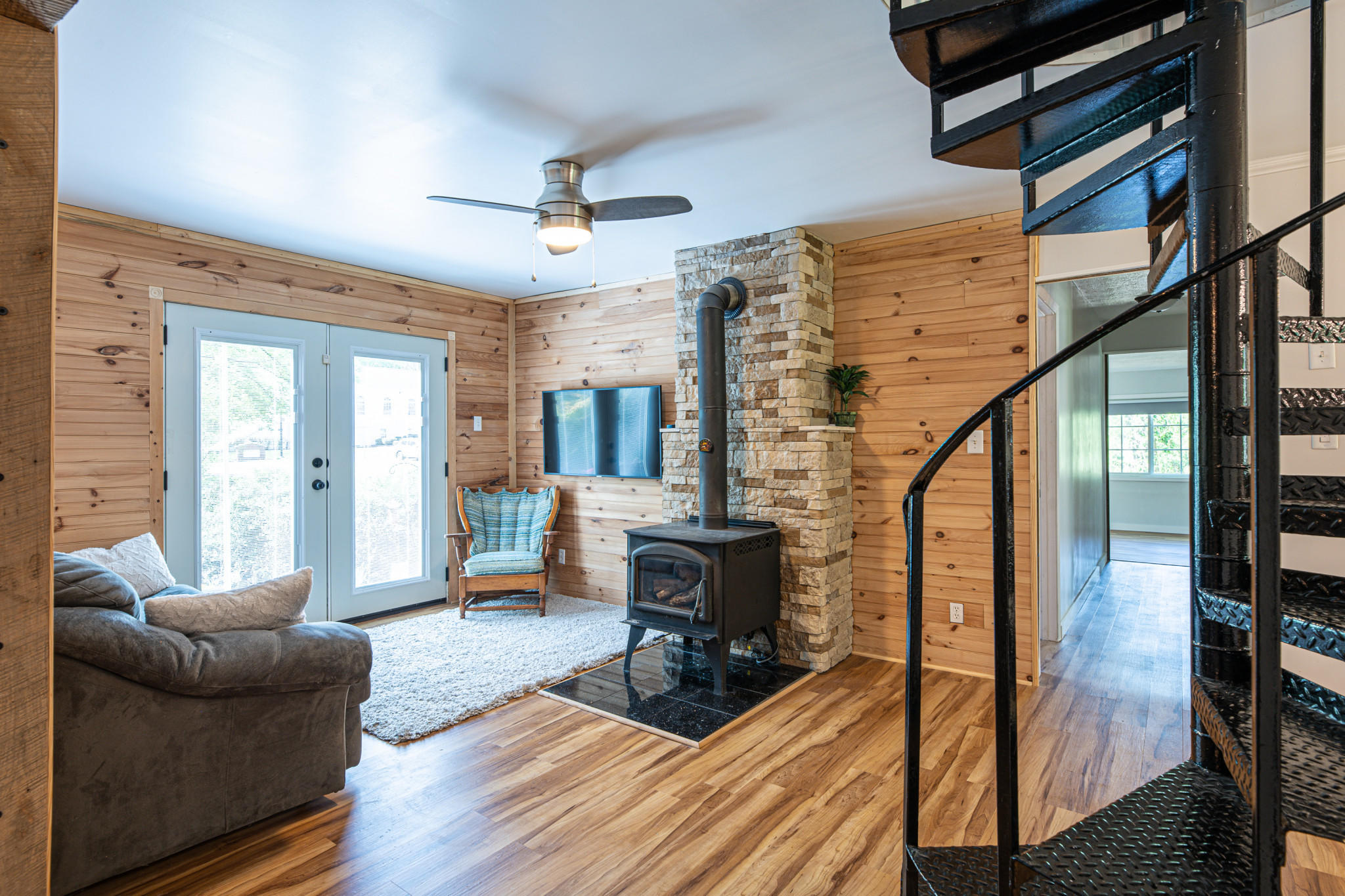 8922 Pedigo Road Powell, TN 37849 - Photo 10 of 30 10 16989-6088b1f81f89f