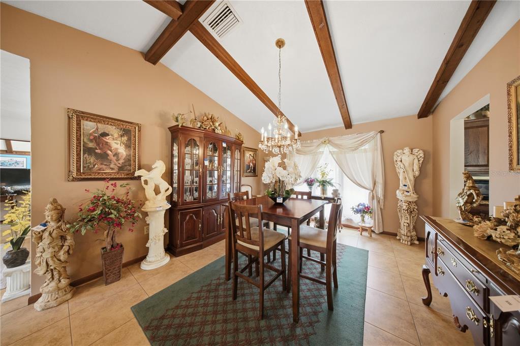701 Southeast 123rd Street Road Ocala, FL 34480 - Photo 9 of 43 Gallery Image 9