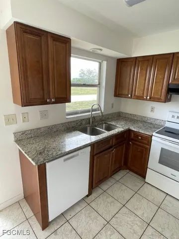 a view of outdoor space with a garden