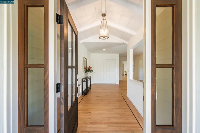 $2,495,000 | 1600 Shangri La Court, Lafayette, CA 94549